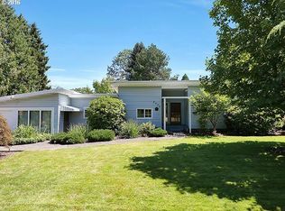 2074 NE 134th Pl, Portland, OR 97230