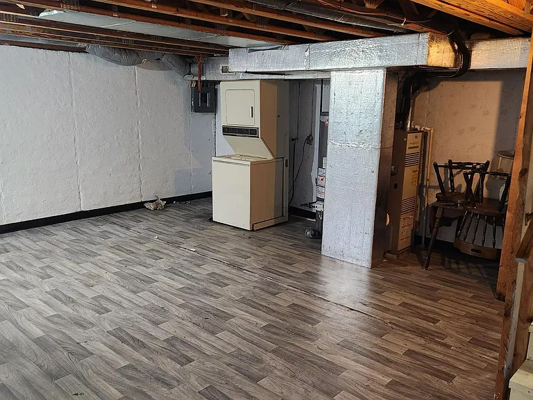 4515 W Bancroft St #9-10 — Photo 18