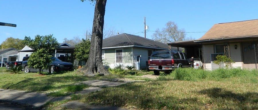 2nd image of 3523 Songwood St