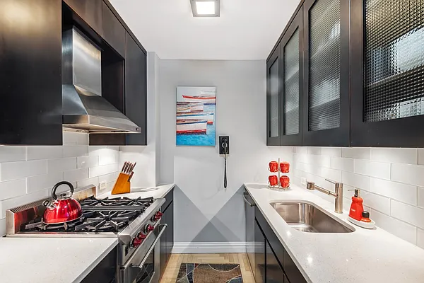 Sold by Corcoran | media 4