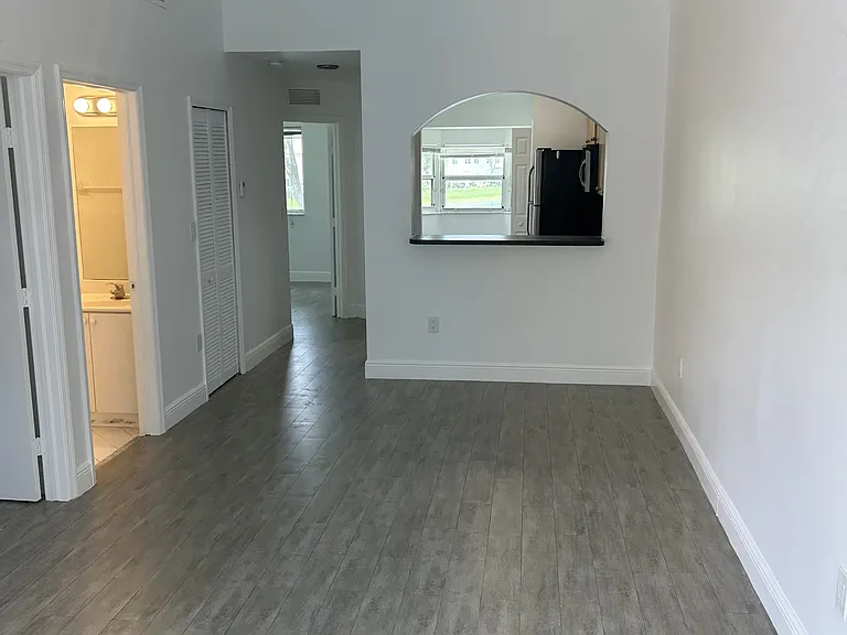 2650 SE 12th Pl #205 — Photo 1