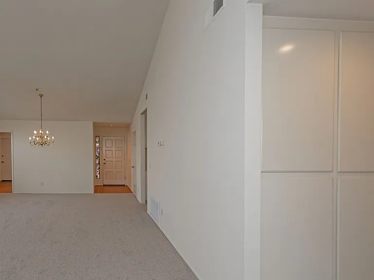 1955 Spyglass Cir — Photo 11