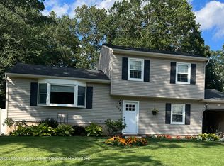 175 Pheasant Dr, Bayville, NJ 08721