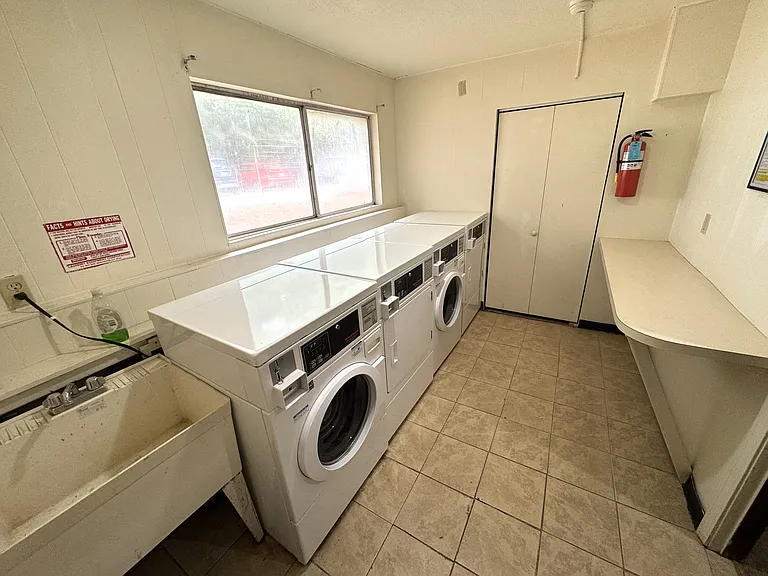 27 Maple Ave #1 — Photo 26