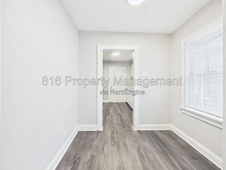 3310 Tracy Ave — Photo 9