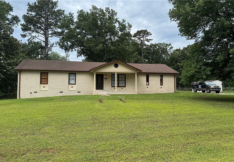 1st image of 119 Christina Ln