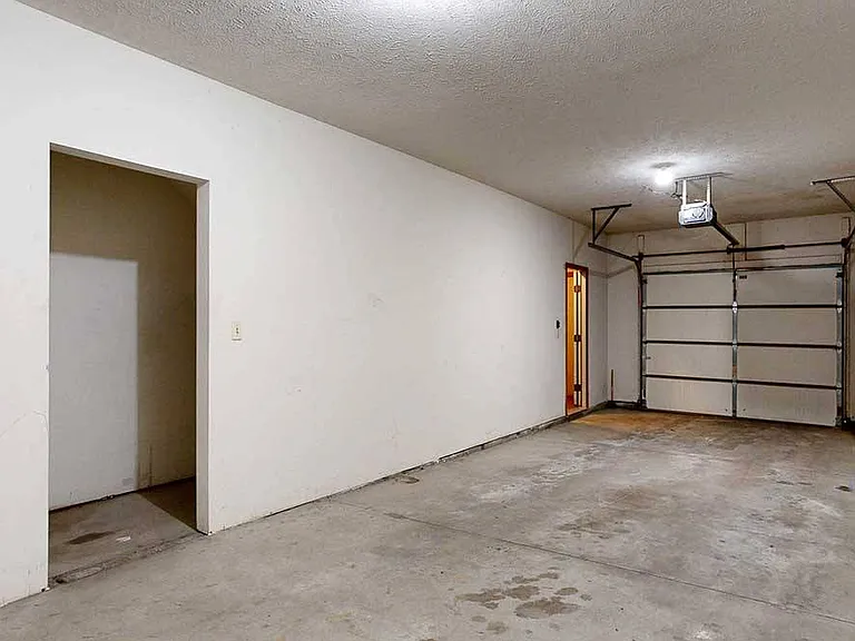Stone Creek Villas — Photo 97