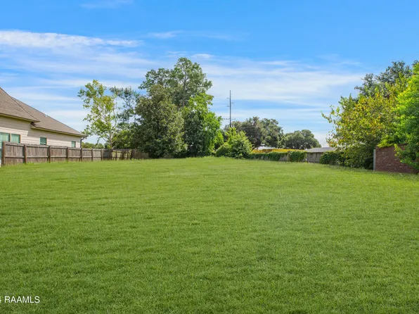 100 Kellog Ave, Lafayette, LA 70506