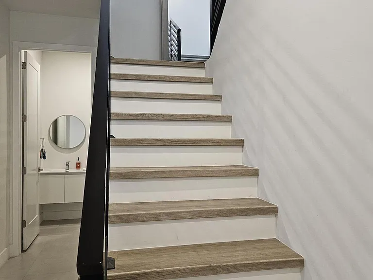 2275 SE 7th St — Photo 7