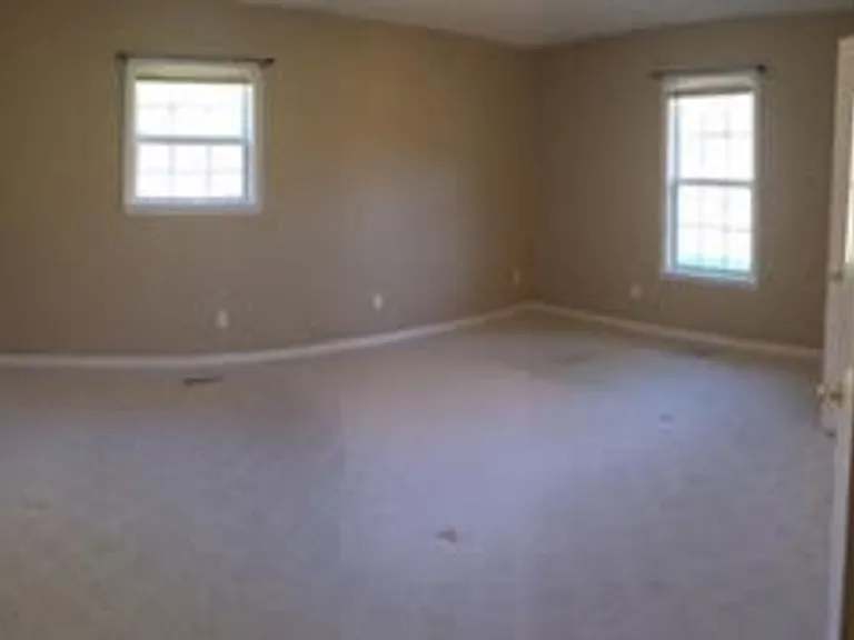 7744 Coles Ferry Pike — Photo 13