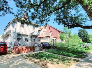 37-6 Utopia Pkwy, Flushing, NY 11358