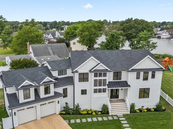 24 Baruch Drive, Long Branch, NJ 07740