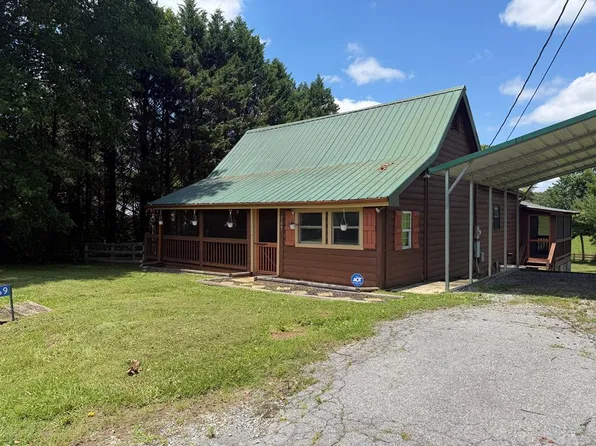 169 East St, Morganton, GA 30560
