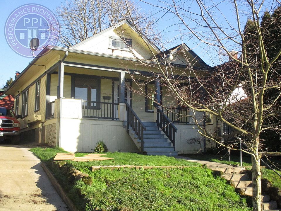 1st image of 1246 SE 51st Ave