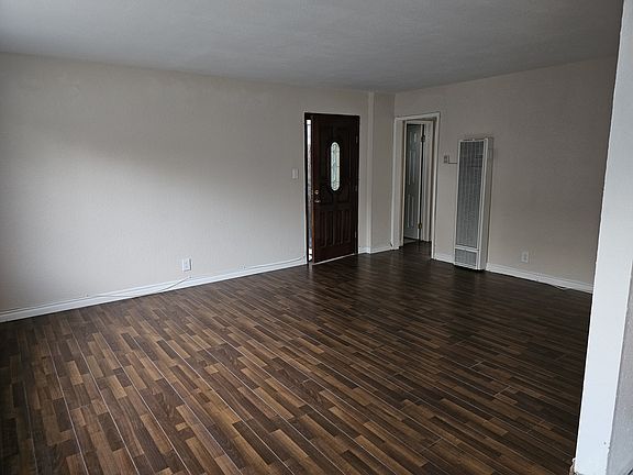 5th image of 4033 W 139th St APT 2