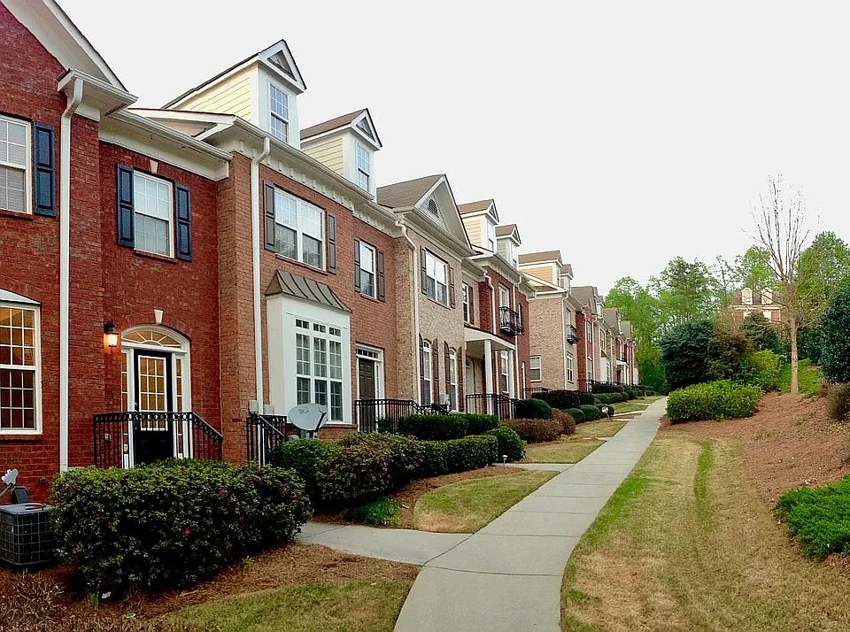 1st image of 1125 SE 8th Ct #1
