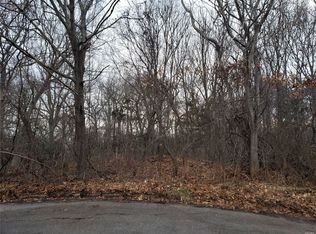 11 Enchanted Woods Ct, Miller Place, NY 11764