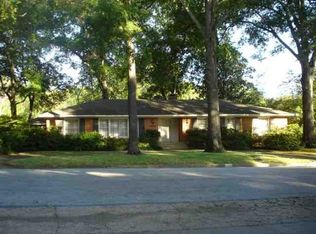 2748 Old Bullard Rd, Tyler, TX 75701