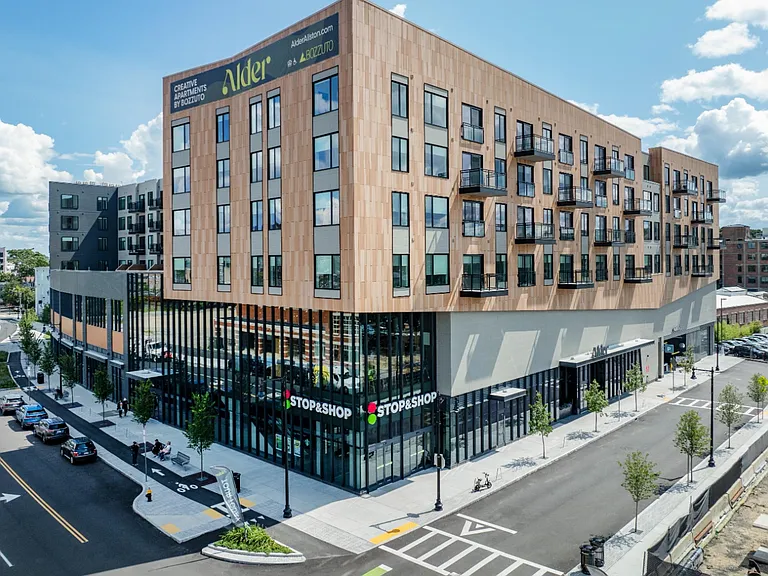 Alder at Allston Yards — Photo 19