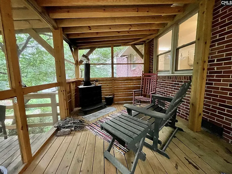 1522 Bradley Dr — Photo 24