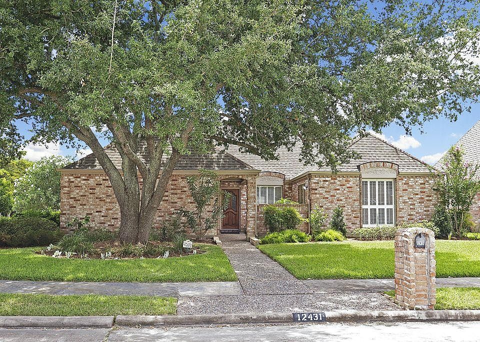 1st image of 12431 Meadow Lake Dr