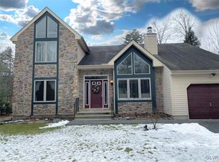 215 President Coolidge Pl, Henryville, PA 18332