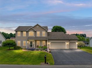 5089 Lola Dr, Clay, NY 13041