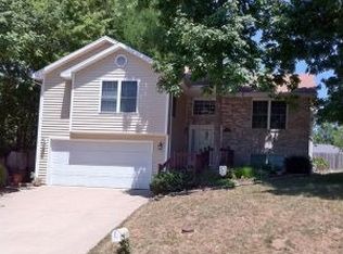 2009 S Deerborn Cir, Columbia, MO 65203