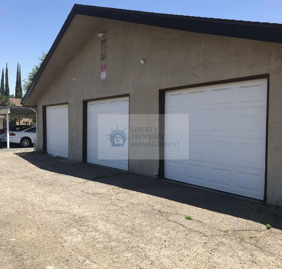 2 bed, 974 sqft, $1,350 — Photo 3