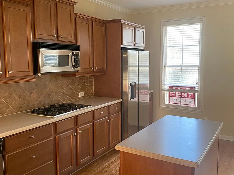 6221 Trumbul Oaks Ct — Photo 10