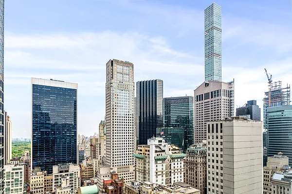 Rented by Berkshire Hathaway HomeServices New York Properties | media 8