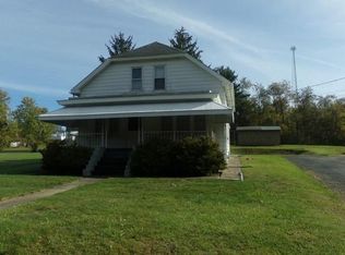 233 Everson Valley Rd, Connellsville, PA 15425