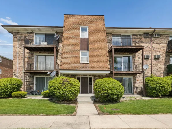 7112 99th St APT 309, Chicago Ridge, IL 60415