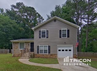 1226 Palisades Ln, Ellenwood, GA 30294
