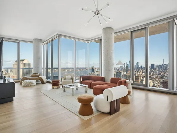 56 Leonard St APT 39W, New York, NY 10013