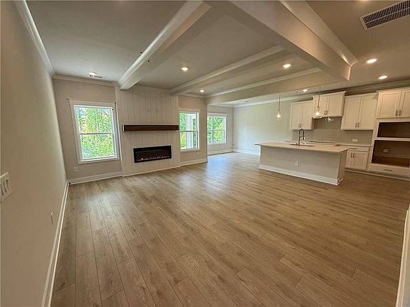 5th image of 5346 Windridge Pkwy