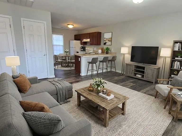 62 Coats Cir — Photo 4