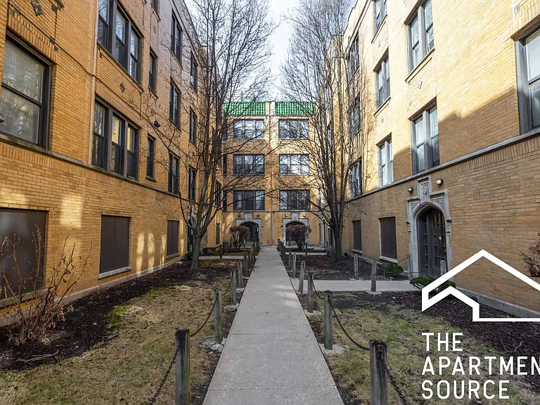 1536 N Kedzie Ave #3J — Photo 10