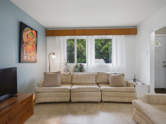 5th image of 2505 Sunset Dr #1
