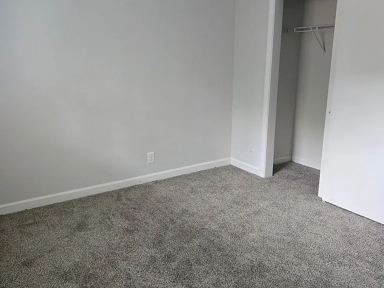 Clemmons Village Apartments — Photo 24