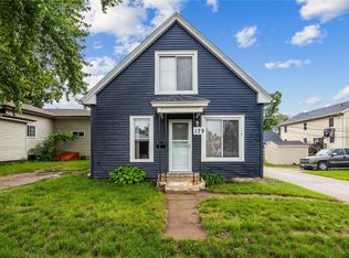 179 15th Ave SW, Cedar Rapids, IA 52404