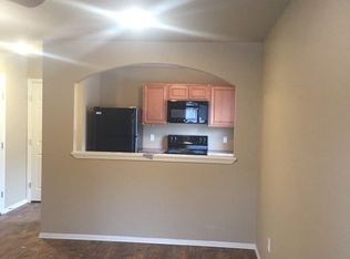 140 Meadors Ln #142-A, Alma, AR 72921