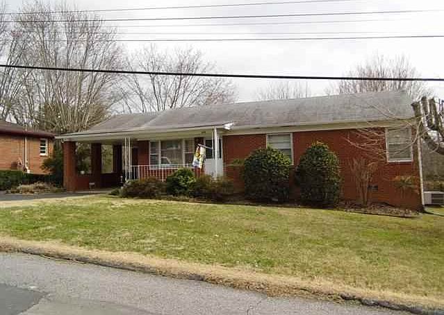 1st image of 228 Highland Dr