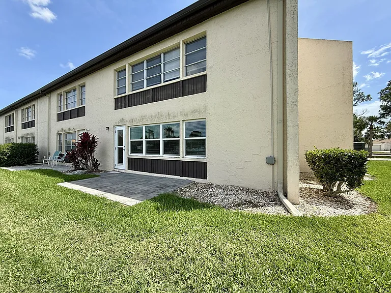 4533 Marine Pkwy #101 — Photo 5