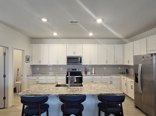 9117 E Red Bluff Ct