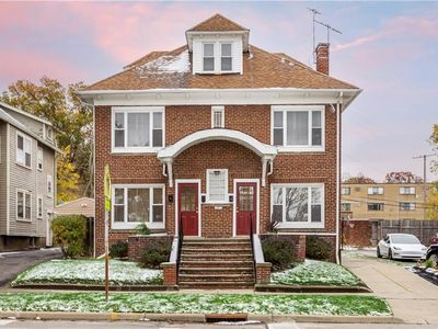 3202 Euclid Heights Blvd, Cleveland Heights, OH, 44118