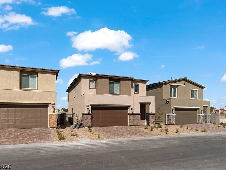 8328 Meridian Ridge Ave — Photo 3