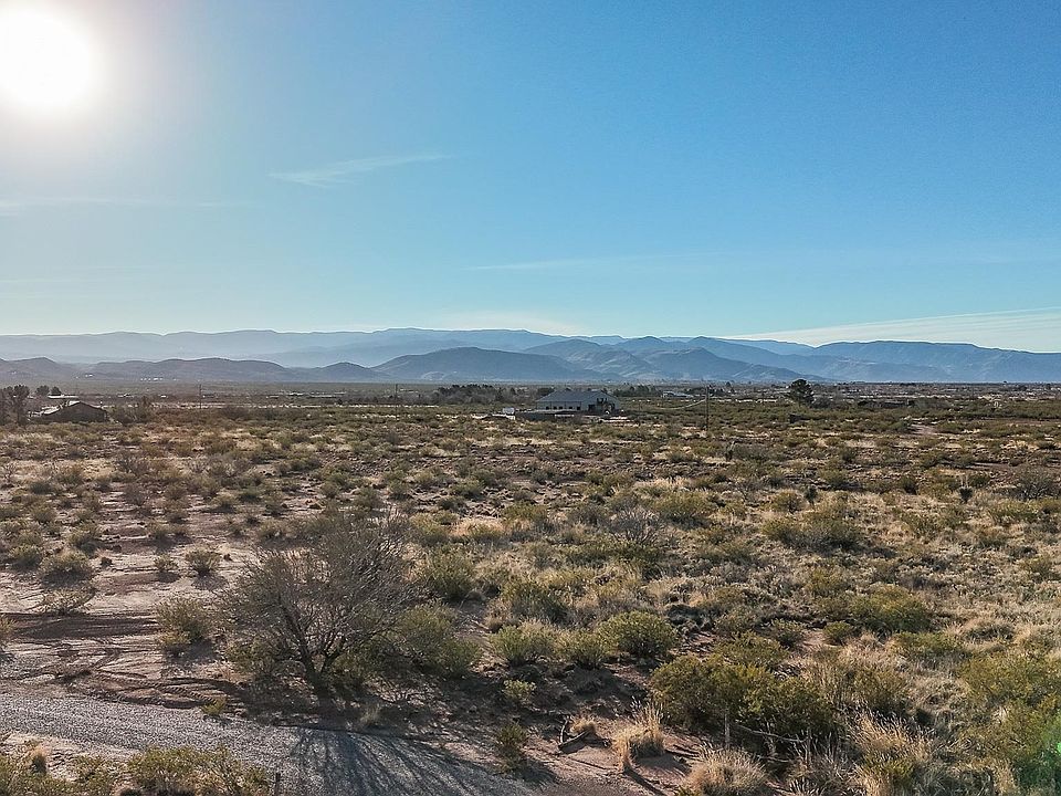 1st image of Rattlesnake Rd