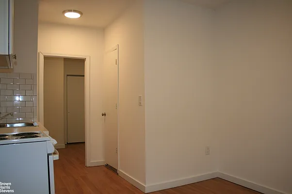 Rented by Brown Harris Stevens | media 19