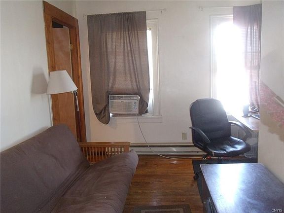 2nd image of 107 Park Ave